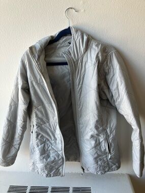 L.L. Bean Light Gray Quilted Puffer Jacket